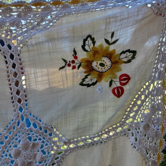 Handmade Crochet Embroidered Table Runner Pattern 37 in L x 37 in W Cream Topper - Picture 6 of 8